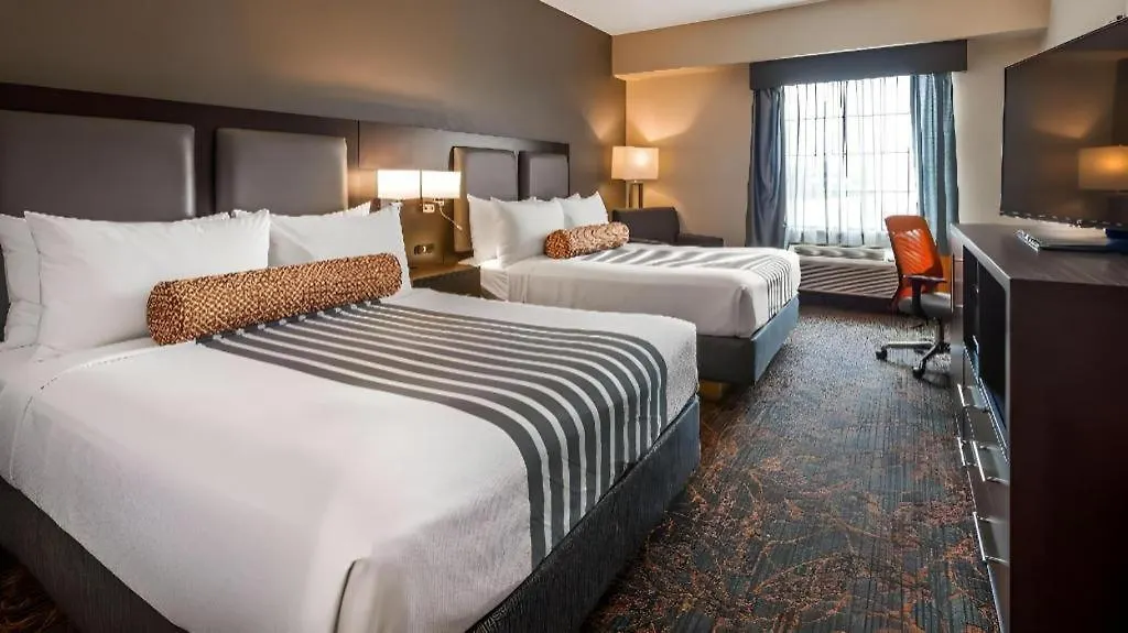 Best Western Plus Executive Inn Торонто