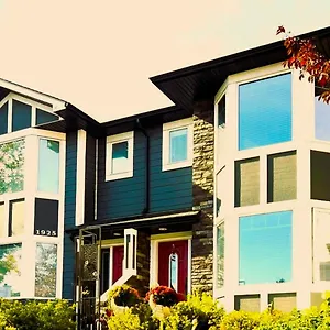 https://lovely-comfy-home-private-bath-in-central.calgaryhotelsearch.com
