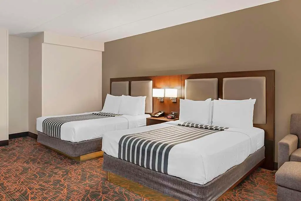 Best Western Plus Executive Inn Toronto