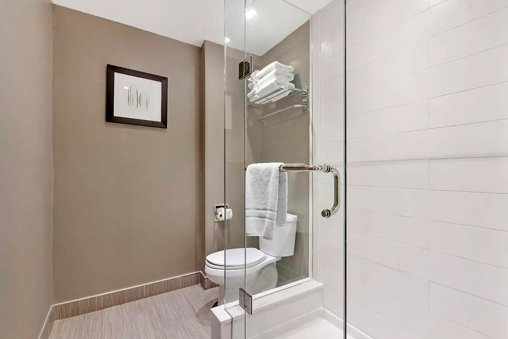 Best Western Plus Executive Inn Toronto