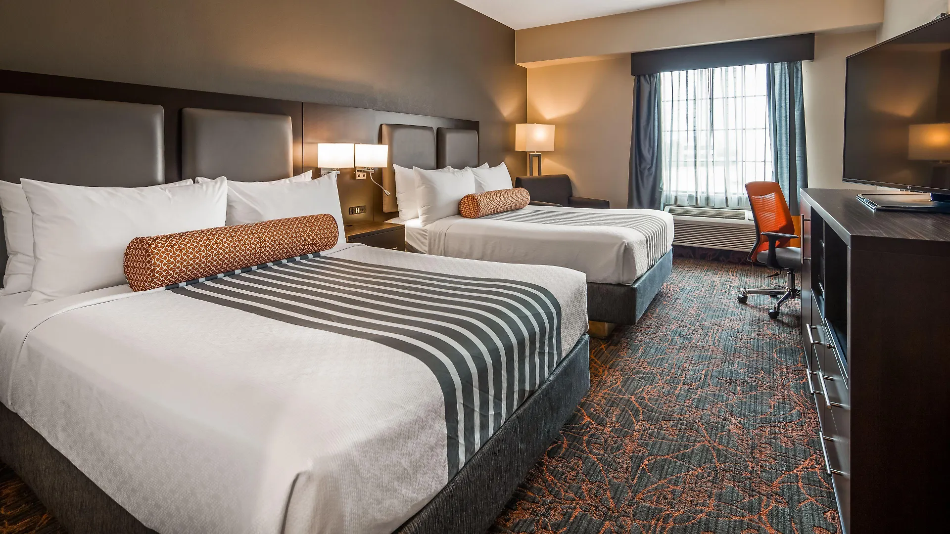 Best Western Plus Executive Inn Toronto