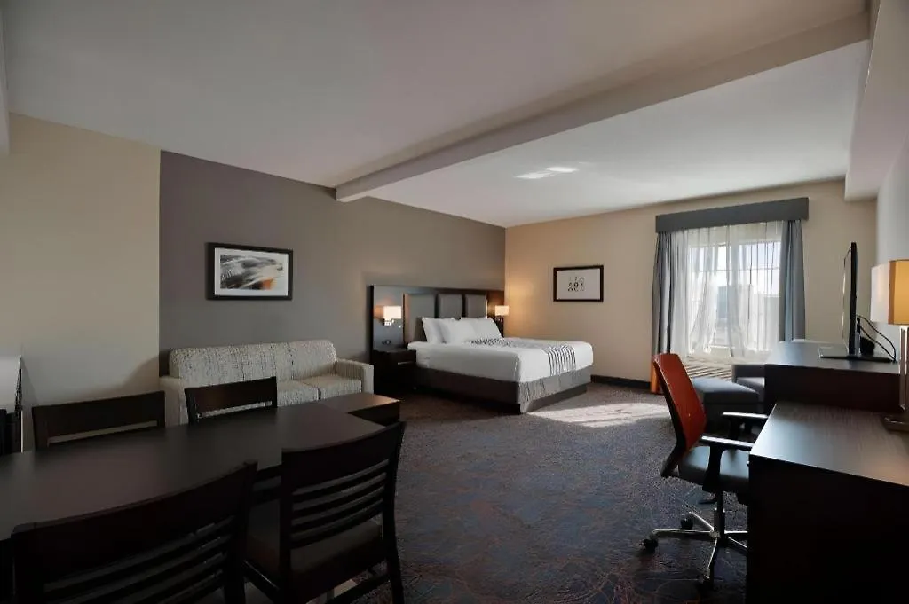 Best Western Plus Executive Inn Toronto 3*,