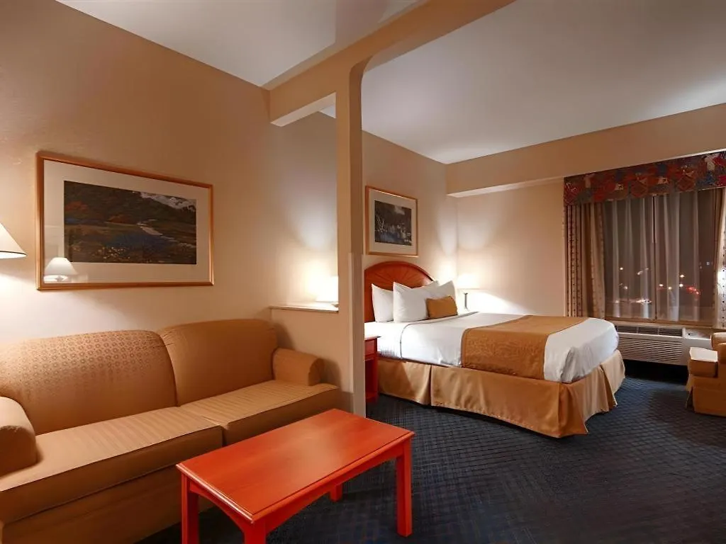 Best Western Plus Executive Inn Toronto Otel