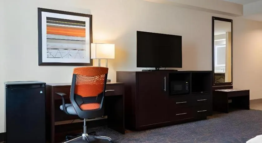 Best Western Plus Executive Inn Toronto Otel