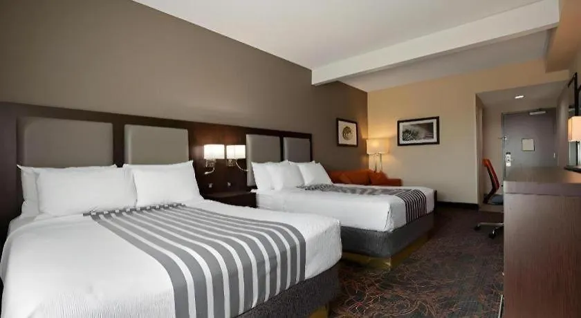 Best Western Plus Executive Inn Toronto 3*,
