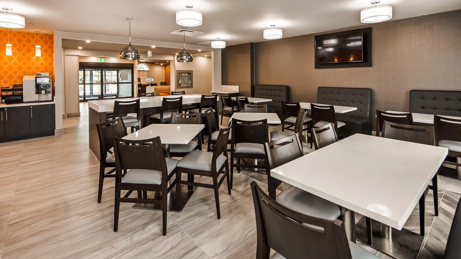 Best Western Plus Executive Inn Toronto Hotel